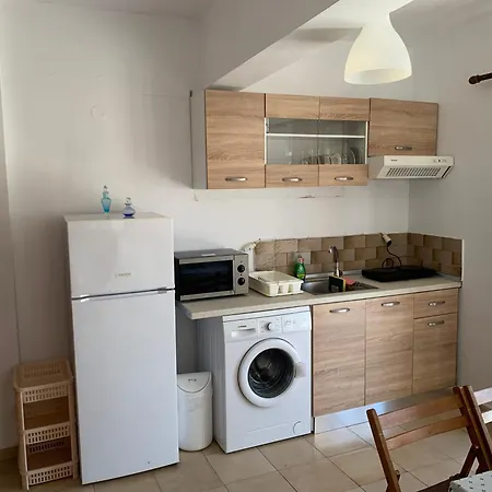 Johny's Apartment *