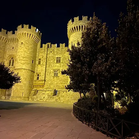 Daire Johny's Rhodes City